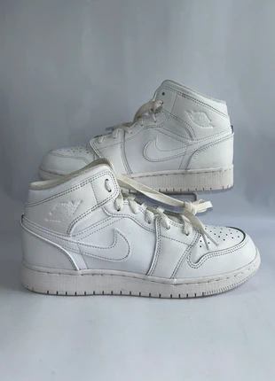 🔥 Jordan 1 Mid White Supreme - RRP £160 - Size Uk 6, brand: Jordan, condition: Very good, size: 6, £32.49, £34.81 includes Buyer Protection