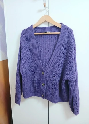 Cárdigan Corto Oversize Morado de Punto Grueso - H&M Divided (Talla S), marque: H&M, état: Très bon état, taille: S / 36 / 8, 2,50 €, 3,33 € Protection acheteurs incluse