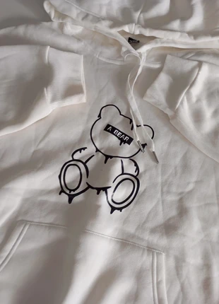 Sudadera blanca con capucha, brand: Shein, condizioni: Ottime, taglia: XL / IT 46 / EU 42, €2.25, €3.06 include la Protezione acquisti