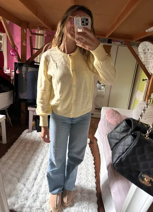 cardigan jaune beurre, staat: Nieuw zonder prijskaartje, maat: S / 36 / 8, € 19,90, € 21,60 inclusief Kopersbescherming