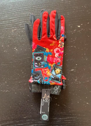 Gants neufs FST modèle IRMA – Motif floral rouge, brand: FST Handwear, condition: New with tags, size: M, €15.00, €16.45 includes Buyer Protection