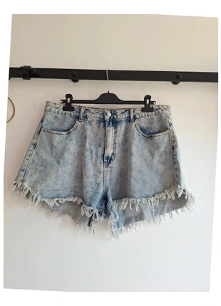 R0192. Short en jean SHEIN Curve 2XL effet destroy, marke: Shein Curve, zustand: Sehr gut, größe: XXL / 44 / 16, 4,00 €, 4,90 € beinhaltet Vinted-Käuferschutz Pro