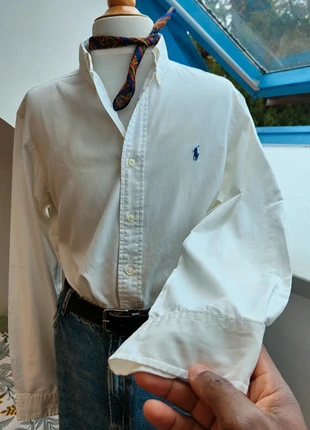 Chemise Ralph Lauren custom Fit blanche logo brodé bleu l Femme taille L, brand: Ralph Lauren, condition: Very good, size: L / 40 / 12, €49.00, €52.15 includes Buyer Protection