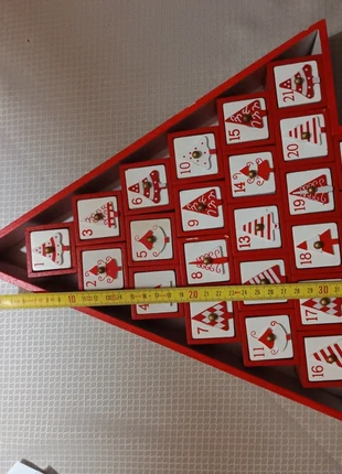 Calendrier de l'avent en bois, marque: Maison du Monde, état: Bon état, taille: Prématuré, jusqu'à 44cm, 7,00 €, 8,05 € Protection acheteurs incluse