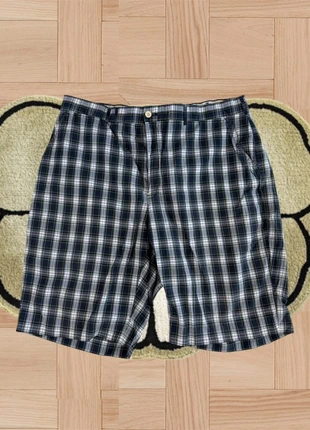 Short Ralph Lauren 100% coton W 38, merk: Ralph Lauren, staat: Heel goed, maat: W38 | FR 48, € 14,90, € 16,35 inclusief Kopersbescherming Pro