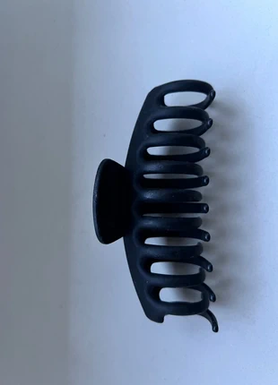 Mattschwarze Haarklammer – Minimal Chic fürs Haar, brand: Subdued, condizioni: Ottime, €2.00, €2.80 include la Protezione acquisti