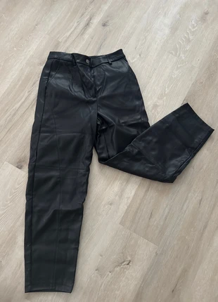 Only Lederhose Biker Look, marque: ONLY, état: Neuf sans étiquette, taille: M / 38 / 10, 12,00 €, 13,30 € Protection acheteurs incluse