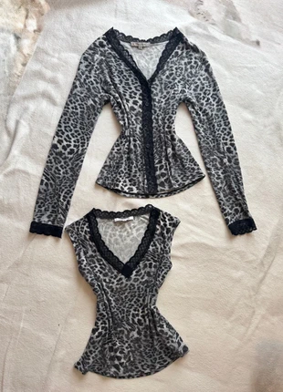 Ensemble 2 pièces moulant débardeur + chemise dentelle léopard vintage Y2k coquette élégante féminin, brand: y2k, condition: Very good, size: S / 36 / 8, €25.00, €26.95 includes Buyer Protection