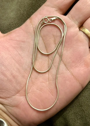 Chaîne maille serpent en argent massif,n5, marke: Argent, zustand: Sehr gut, 16,95 €, 18,50 € beinhaltet Vinted-Käuferschutz Pro