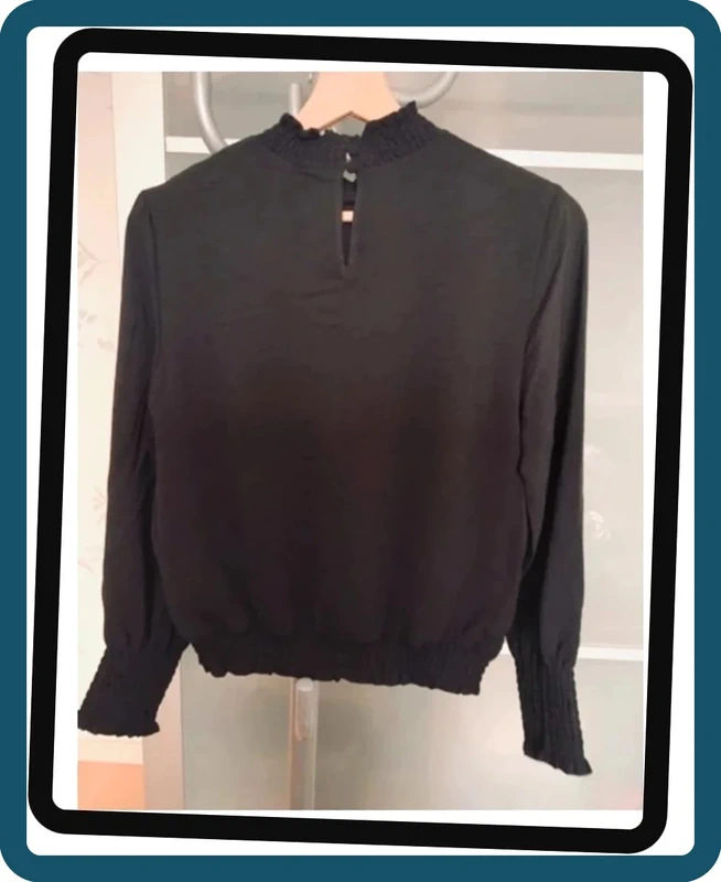 Très jolie blouse noire col cheminée Only T/36 - photo numéro 2