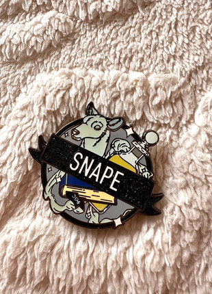 Snape Harry Potter pin, marque: Harry Potter, état: Très bon état, 20,00 €, 21,70 € Protection acheteurs incluse