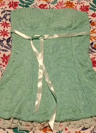 Top lungo Coquette, brand: COQUETTE, condizioni: Ottime, taglia: S / IT 40 / EU 36, €19.99, €21.69 include la Protezione acquisti