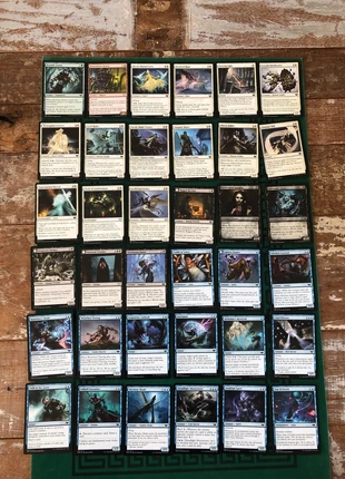 62 Cartes Magic The Gathering - Edition Innistrad - Crimson Vow, marke: Wizards of the Coast, zustand: Sehr gut, 3,50 €, 4,38 € inklusive Vinted-Käuferschutz