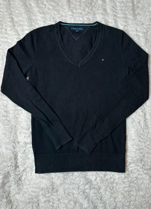 Pull Col en V Tommy Hilfiger noir • Taille S • Très bon état, brand: Tommy Hilfiger, condition: Very good, size: S / 36 / 8, €15.00, €16.45 includes Buyer Protection Pro