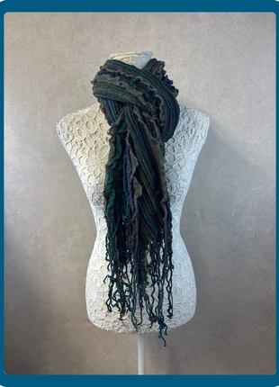 Écharpe à franges multicolore – Yu yu – Lot MI30, brand: Yu Yu, condition: Very good, €6.70, €7.74 includes Buyer Protection Pro