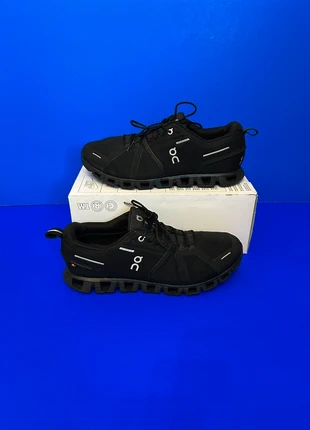 On cloud running trainers, brand: On Cloud, condition: Good, size: 9, £65.00, £68.95 includes Buyer Protection