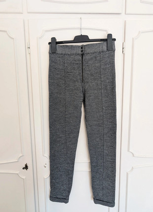 Acne Studios Stoffhose – 7/8 & Slim Fit, marque: Acne Studios, état: Très bon état, taille: XS / 34 / 6, 20,00 €, 21,70 € Protection acheteurs incluse