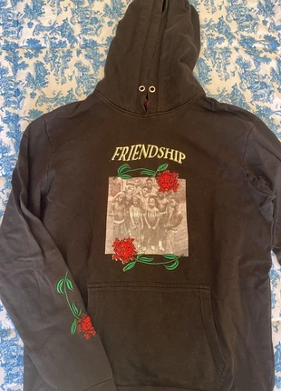 felpa nera, merk: Rose, staat: Goed, maat: M, € 3,00, € 3,85 inclusief Kopersbescherming