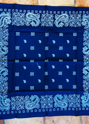 Bandana, brand: Bandanas, condizioni: Nuovo senza cartellino, €6.00, €7.00 include la Protezione acquisti