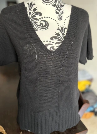 Maglia con scollo a V vintage, merk: Maglia, staat: Goed, maat: M / 38 / 10, € 5,00, € 5,95 inclusief Kopersbescherming