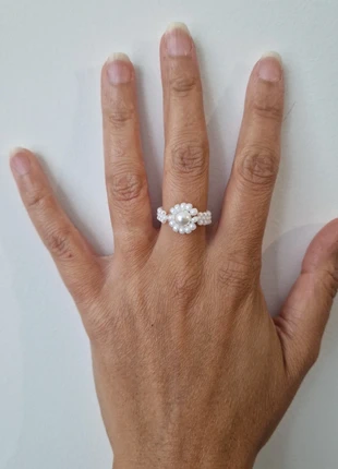 Bague en perles blanches nacrées, marke: Crystalia Perles, zustand: Neu, größe: 56.9 mm / 18.1 mm Ø, 8,00 €, 9,10 € inklusive Vinted-Käuferschutz