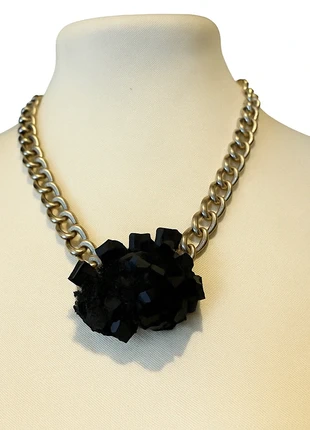 Topshop Gold stainless steel statement necklace with a dramatic crystal centrepiece, marca: Topshop, estado: Muito bom, €15.00, €16.45 inclui Proteção do Comprador