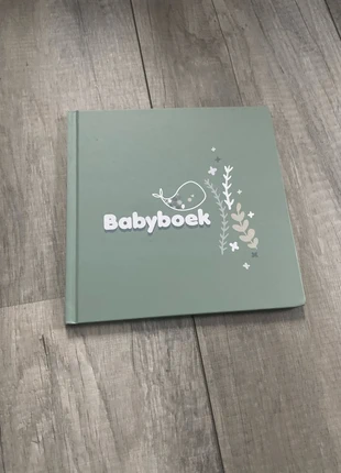 Baby boek eerste jaar, condizioni: Nuovo senza cartellino, €1.00, €1.75 include la Protezione acquisti