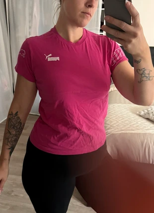 💖 T-shirt rose fuchsia Puma – style sport & confort, marke: Puma, zustand: Sehr gut, größe: L / 40 / 12, 5,00 €, 5,95 € inklusive Vinted-Käuferschutz