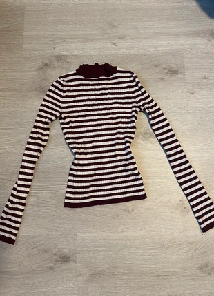 Longsleeve Rot Weiß gestreift, marque: Bershka, état: Bon état, taille: XS / 34 / 6, 3,00 €, 3,85 € Protection acheteurs incluse