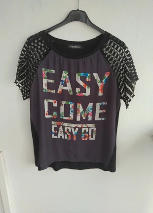 Camisola / T-shirt original com flores - May & Co. - Tamanho M / L, marca: May &CO, estado: Muito bom, tamanho: M / 38 / 10, €5.00, €5.95 inclui Proteção do Comprador