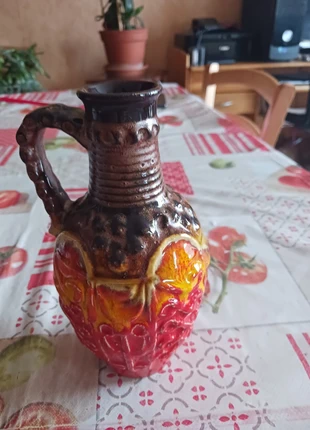 Vase en céramique à anse  Cruche décorative vintage  Artisanat ancien, condition: Good, €16.99, €18.54 includes Buyer Protection