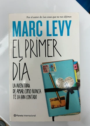 Libro Marc Levy premio internacional, staat: Heel goed, € 7,00, € 8,05 inclusief Kopersbescherming