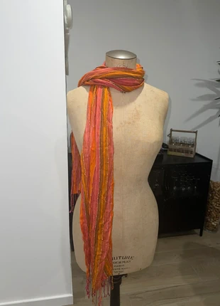 Écharpe, condizioni: Nuovo senza cartellino, €10.00, €11.20 include la Protezione acquisti