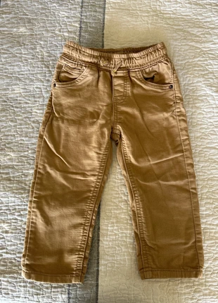 Pantalón beige Cat & Jack 2T, marca: Cat & Jack, estado: Muy bueno, tamaño: 24-36 meses / 92 cm, 6,00 €, 7,00 € Protección al comprador incluida