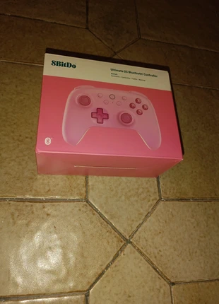 Manette 8bitdo Ultimate 2C bluetooth sous scellé rose, marca: 8BitDo, estado: Novo com etiquetas, €40.00, €42.70 inclui Proteção do Comprador