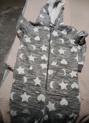 Grenouillère adulte, staat: Heel goed, maat: XL / 42 / 14, € 8,00, € 9,10 inclusief Kopersbescherming