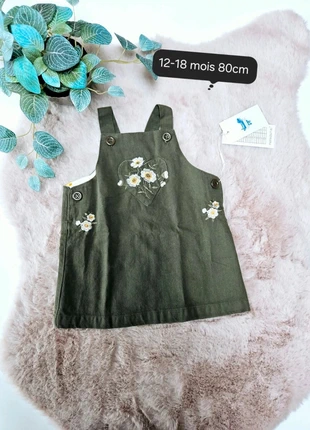 Robe coton 12-18 mois 80cm Neuf, marque: Boutique Parisienne, état: Très bon état, taille: 12-18 mois / 80 cm, 12,00 €, 13,30 € Protection acheteurs (Pro) incluse