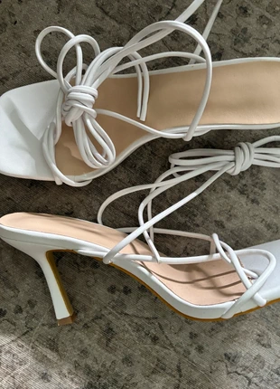 Talons à lacets blancs, marca: PrettyLittleThing, estado: Nuevo con etiquetas, tamaño: 41, 20,00 €, 21,70 € Protección al comprador incluida
