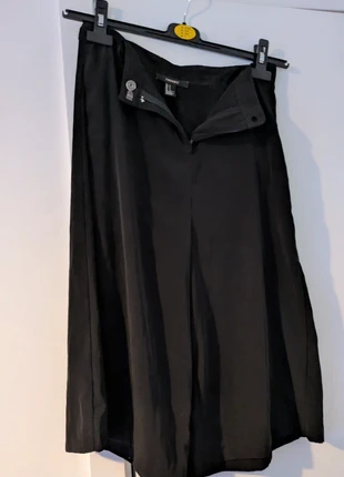 Black Bermuda lightweight shorts size small, brand: Forever 21, condition: New without tags, size: S / UK 8-10, £5.00, £5.95 includes Buyer Protection