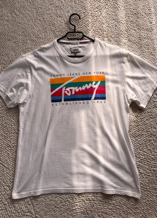 T-shirt blanc tommy jeans, brand: Tommy Jeans, condition: Very good, size: XL, €10.00, €11.20 includes Buyer Protection