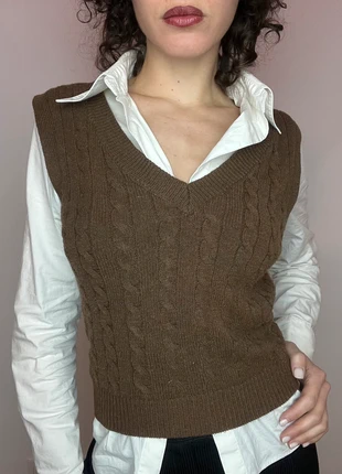 90’s Vintage Dark Brown Knit Vest, marque: Vintage Dressing, état: Très bon état, taille: S / 36 / 8, 6,00 €, 7,00 € Protection acheteurs incluse