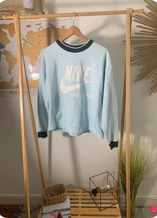 Sweat Nike bleu ciel taille M, marque: Nike, état: Très bon état, taille: M / 38 / 10, 14,90 €, 16,35 € Protection acheteurs (Pro) incluse