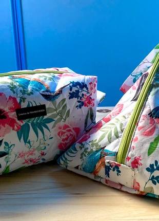 Fait main!Ensemble XL trousse et berlingot, marque: Création Framboisebdx, état: Neuf avec étiquette, 14,00 €, 15,40 € Protection acheteurs (Pro) incluse