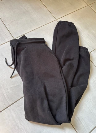 Jogging femme FB Sister Large Noir, marca: FB Sister, estado: Muy bueno, tamaño: S / 36 / 8, 2,00 €, 2,80 € Protección al comprador incluida