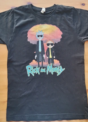 T Shirt Rick et Morty taille S, marque: Rick and Morty, état: Satisfaisant, taille: 13 ans / 158 cm, 5,00 €, 5,95 € Protection acheteurs incluse