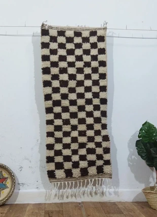 Tapis berbère en laine Damier brun & écru - Tappeto berbero in lana a scacchi marrone e écru, brand: Fait Main, condizioni: Nuovo senza cartellino, €149.00, €157.15 include la Protezione acquisti
