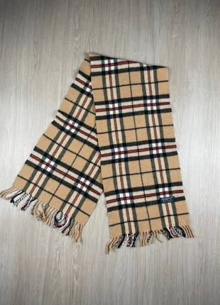 Echarpe burberry en laine à carreaux beige pour homme et femme en très bonne état, marca: Burberry, estado: Muy bueno, 40,00 €, 42,70 € Protección al comprador incluida