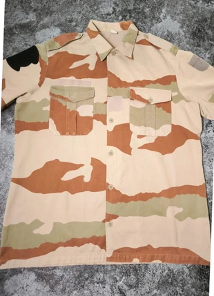 Chemise manches courtes militaire armée française -camouflage desert- taille 41/42 -M, marque: Army, état: Très bon état, taille: M, 12,00 €, 13,30 € Protection acheteurs (Pro) incluse