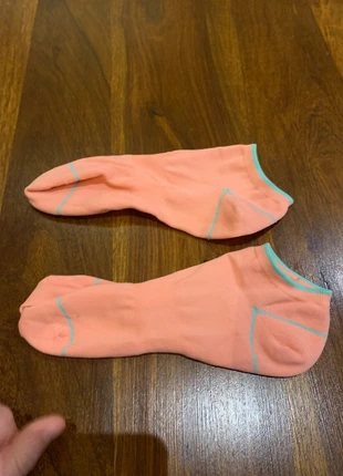 Chaussettes roses, marke: DIM, zustand: Gut, größe: 40–42, 1,00 €, 1,75 € inklusive Vinted-Käuferschutz