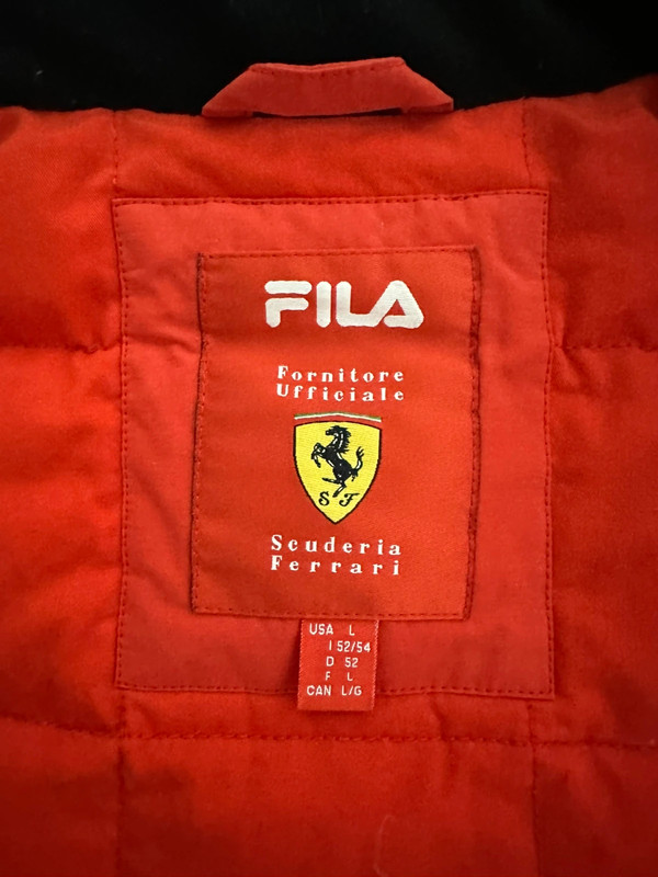Veste Fila x Ferrari x Marlboro - photo numéro 11